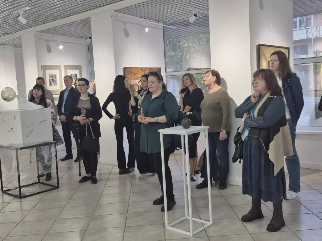 Открытие персональной выставки Ивана Русачека — «Движение не по кругу»